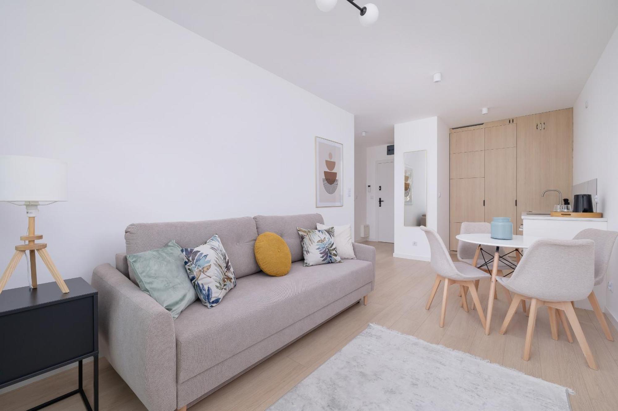Krowoderska Apartment With Balcony Near City Center By Rent Like Home Krakow Luaran gambar