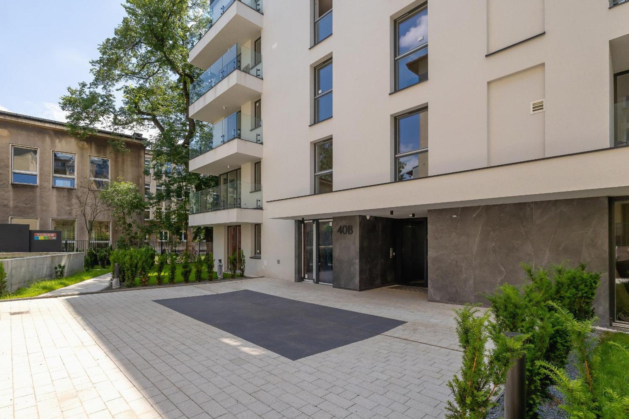 Krowoderska Apartment With Balcony Near City Center By Rent Like Home Krakow Luaran gambar