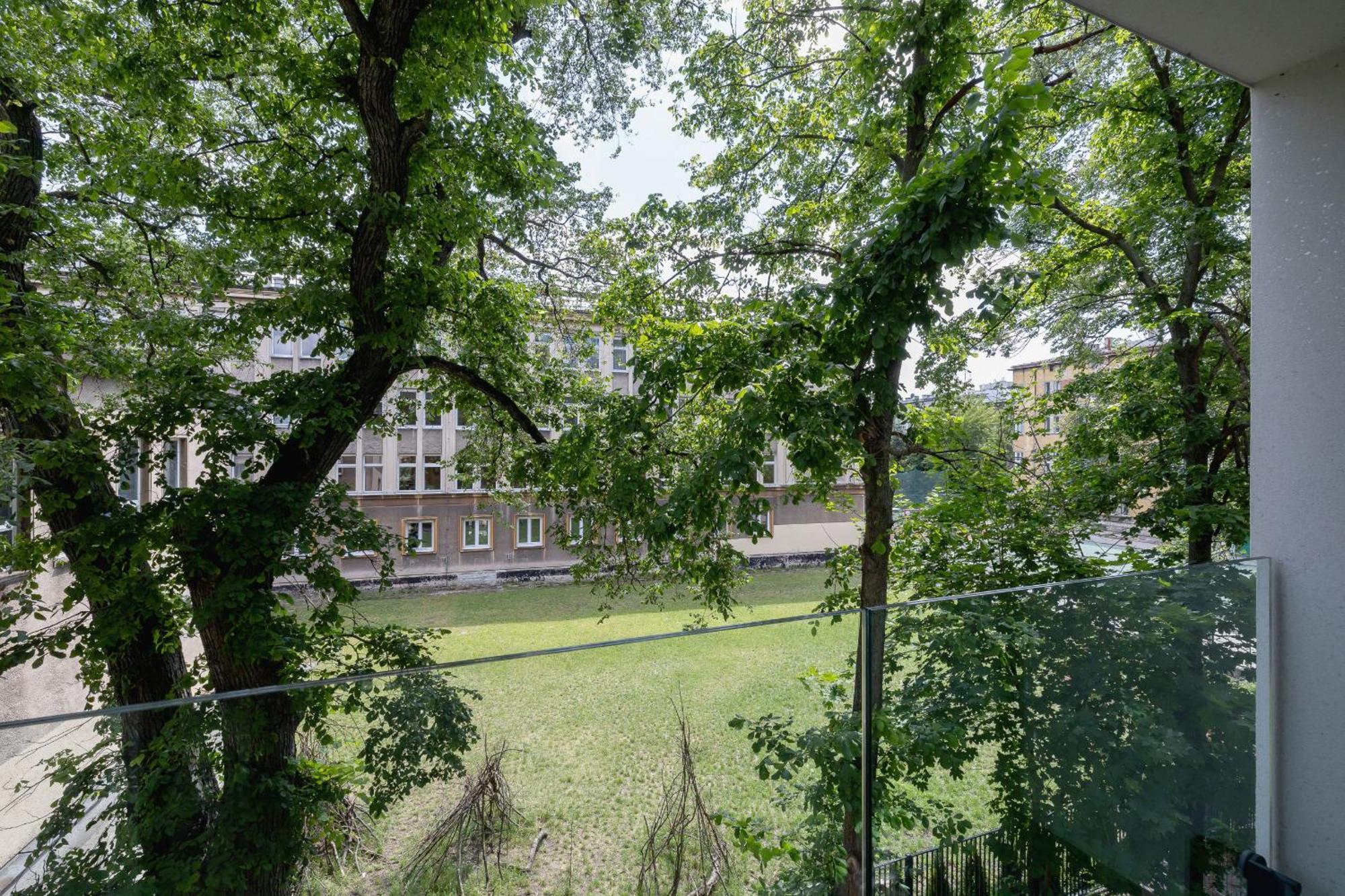 Krowoderska Apartment With Balcony Near City Center By Rent Like Home Krakow Luaran gambar